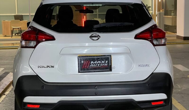
								NISSAN KICKS ADVANCE 1.6L AT full									