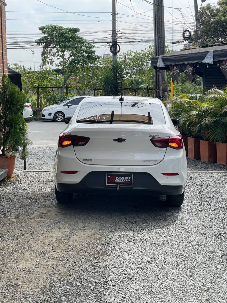 
								CHEVROLET ONIX PREMIER TURBO 1.0L SEDAN full									