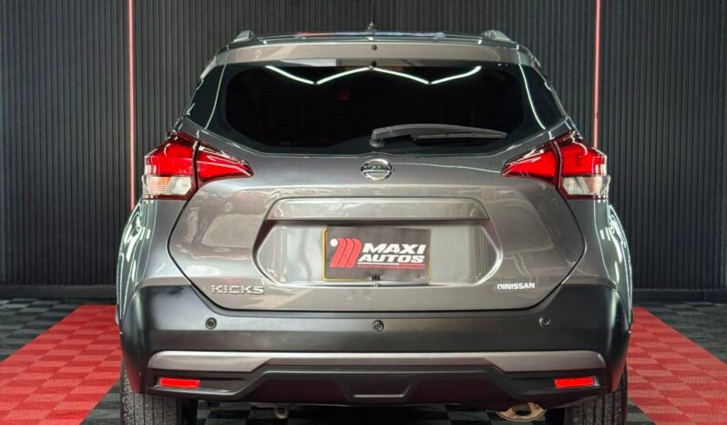 
								NISSAN KICKS ADVANCE MT 1.6L 4X2 full									