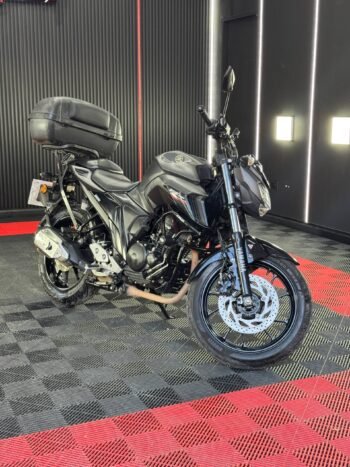 YAMAHA FZ-N 250