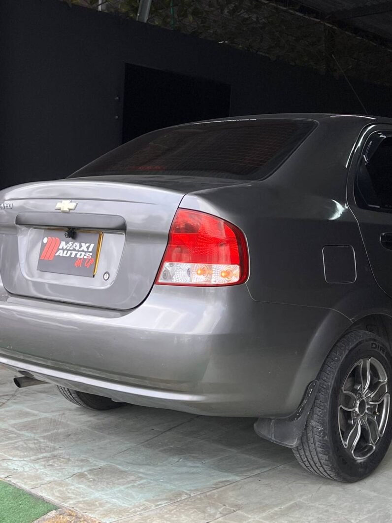 
								CHEVROLET AVEO FAMILY 1.5 MT AA SD full									