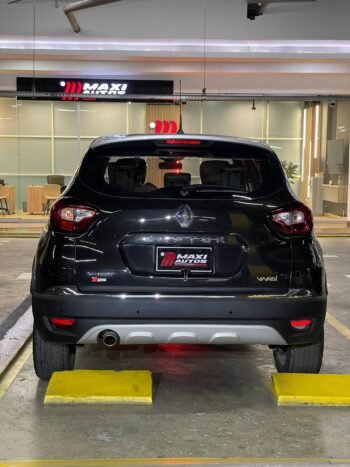 RENAULT captur Intens Bose at 2.0