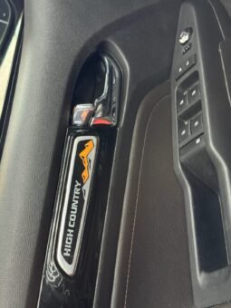 
										CHEVROLET COLORADO HIGH COUNTRY 2.8 AT 4X4 full									