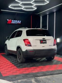 
										CHEVROLET TRACKER LS AT 1.8 4X2 full									