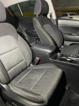 
										KIA SPORTAGE DESIRE 2.0 AT 4X2 full									