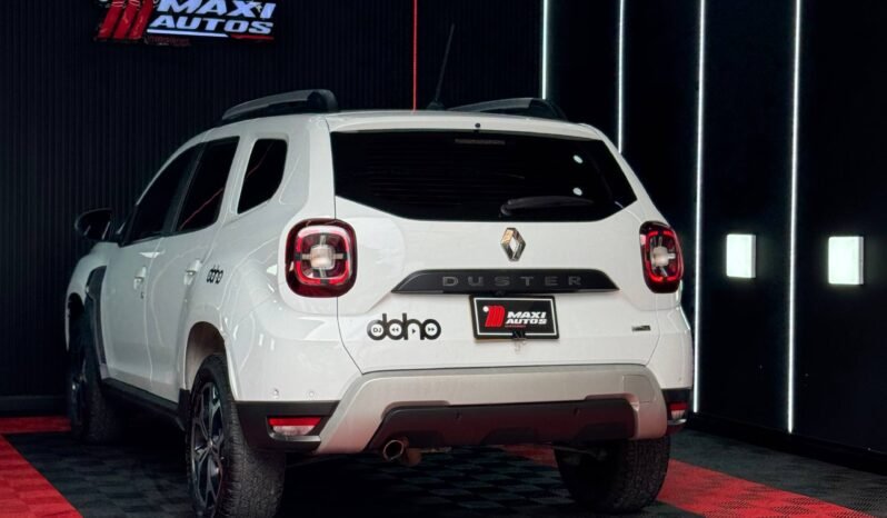 
								RENAULT DUSTER ICONIC MT 1.3T 4X4 full									