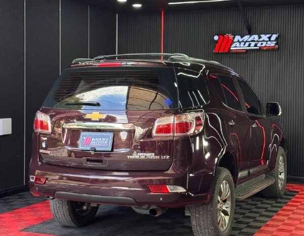 
								CHEVROLET TRAILBLAZER LTZ TP 2.8L 4X4 DIESEL full									