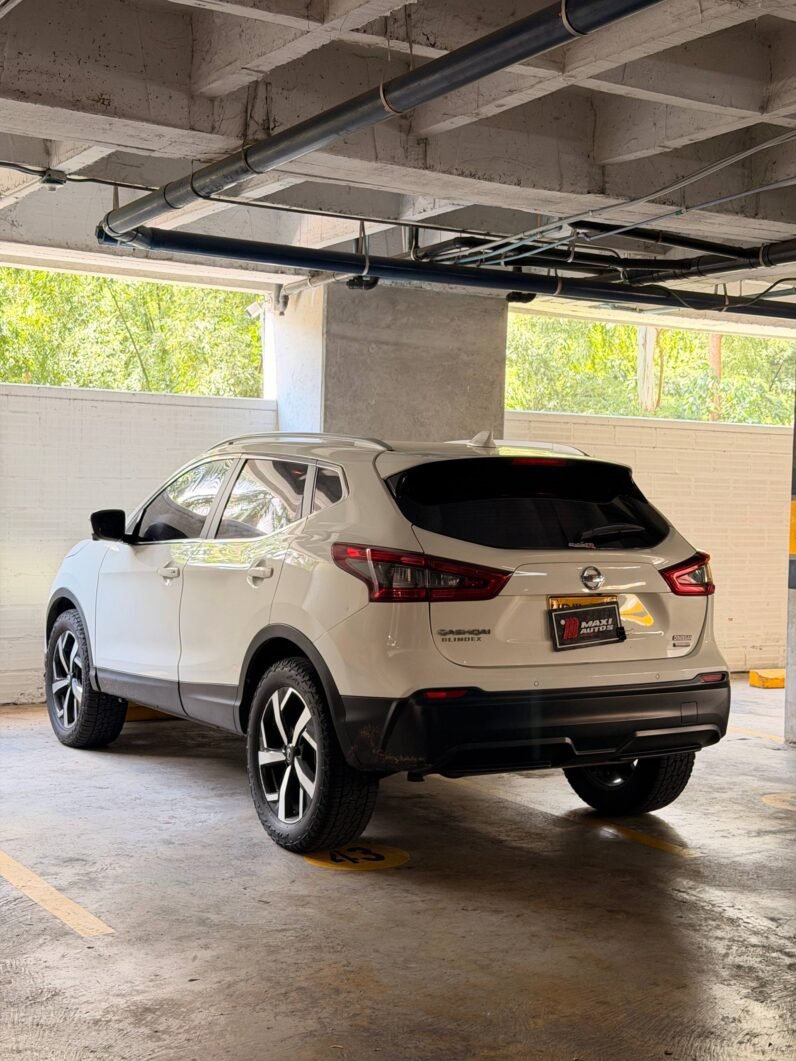 
								NISSAN QASHQAI EXCLUSIVE 4×4 AT full									