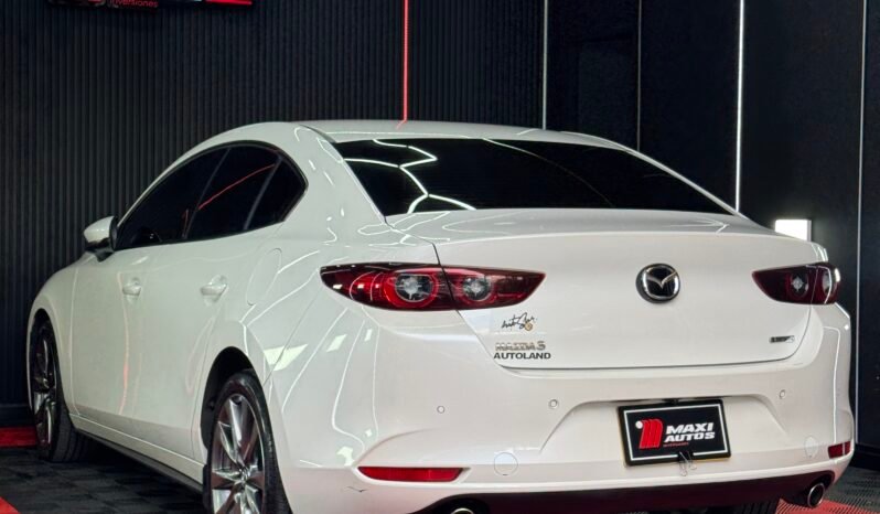 
								MAZDA 3 GRAND TOURING 2.0 AT full									