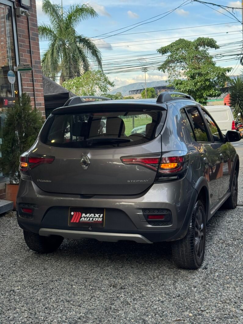 
								RENAULT STEPWAY ZEN 1.6 MT full									