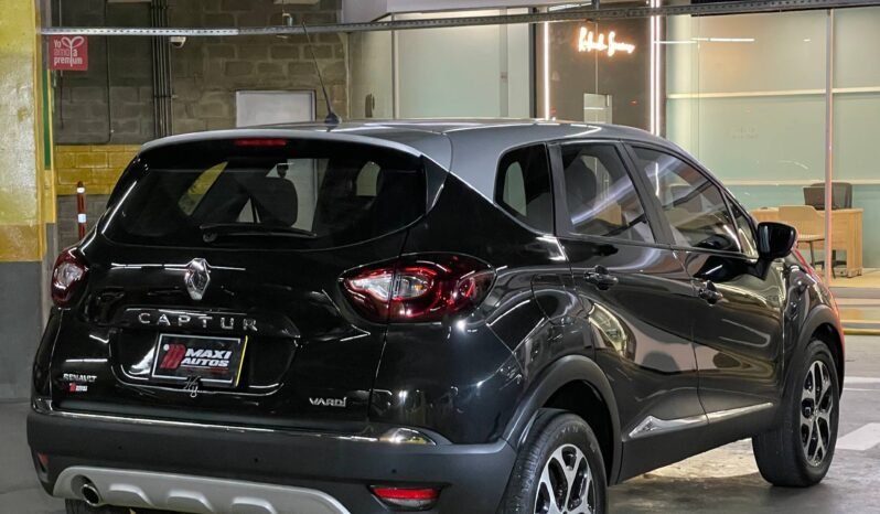 
								RENAULT captur Intens Bose at 2.0 full									