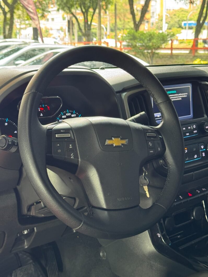 
								CHEVROLET COLORADO HIGH COUNTRY 2.8 AT 4X4 full									