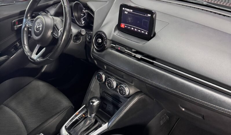 
								MAZDA 2 GRAND TOURING 1.5L AT full									