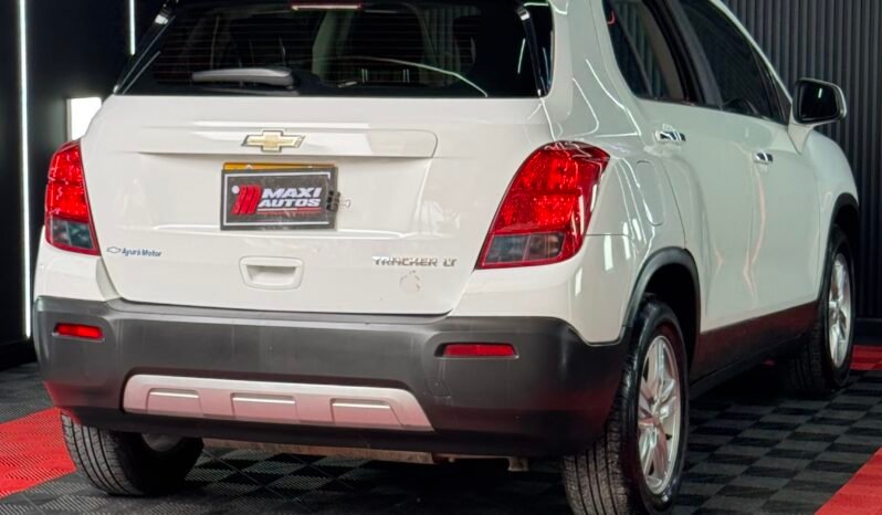 
								CHEVROLET TRACKER LT AT 1.8 full									