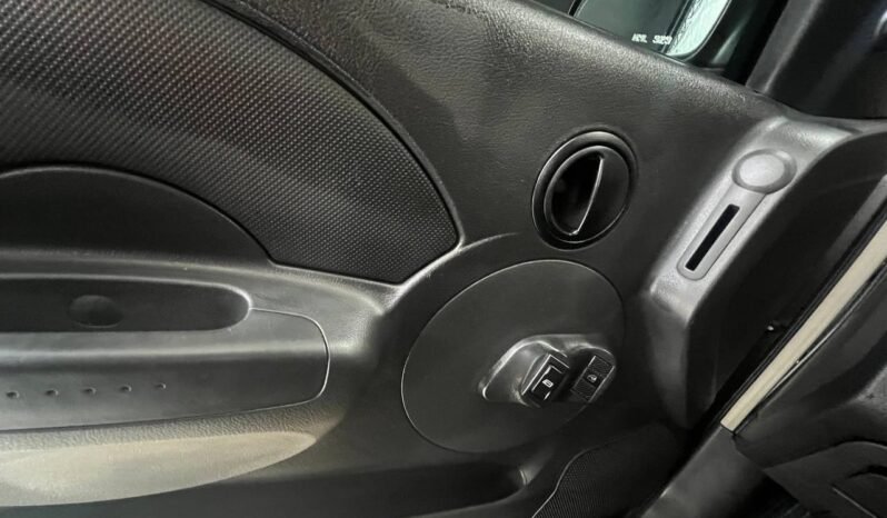 
								CHEVROLET AVEO FAMILY 1.5 MT AA SD full									