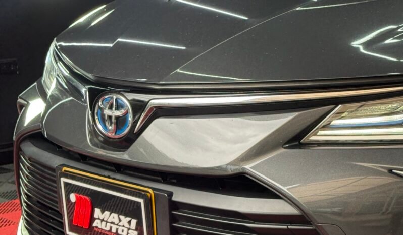 
								TOYOTA COROLLA XEI AT 1.8 HIBRIDO full									