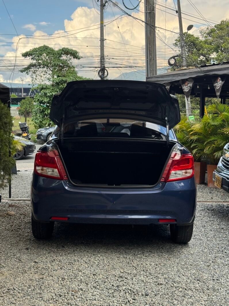 
								SUZUKI SWIFT DZIRE TAM 1.2 full									