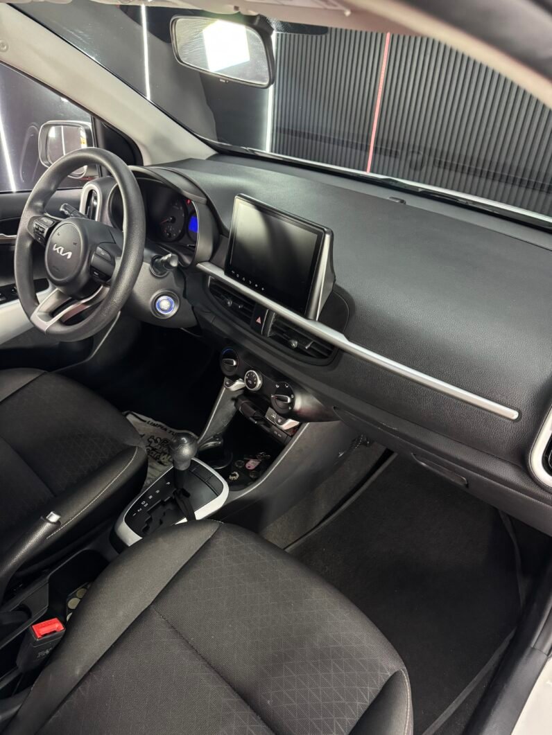 
								KIA PICANTO ZENITH AUT full									