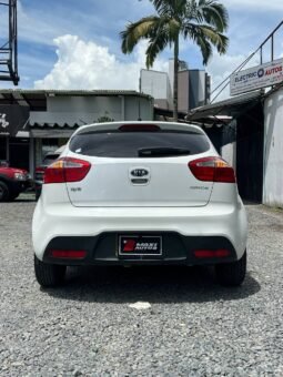 
										KIA RIO UB EX HB 1.4 MT full									