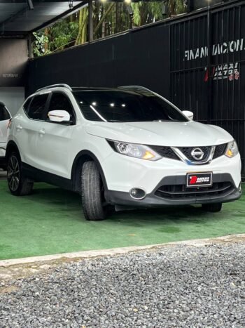 NISSAN QASHQAI EXCLUSIVE AT 4X4 2.0 GASOL