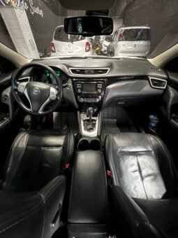 
										NISSAN QASHQAI EXCLUSIVE AT 4X4 2.0 GASOL full									