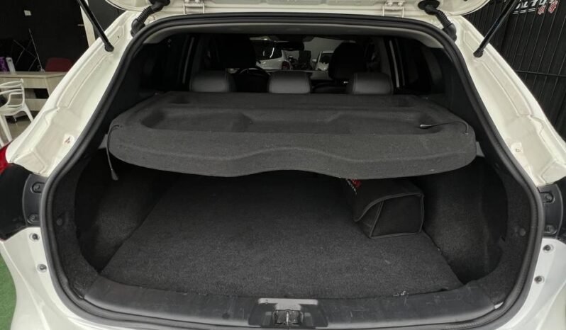 
								NISSAN QASHQAI EXCLUSIVE AT 4X4 2.0 GASOL full									