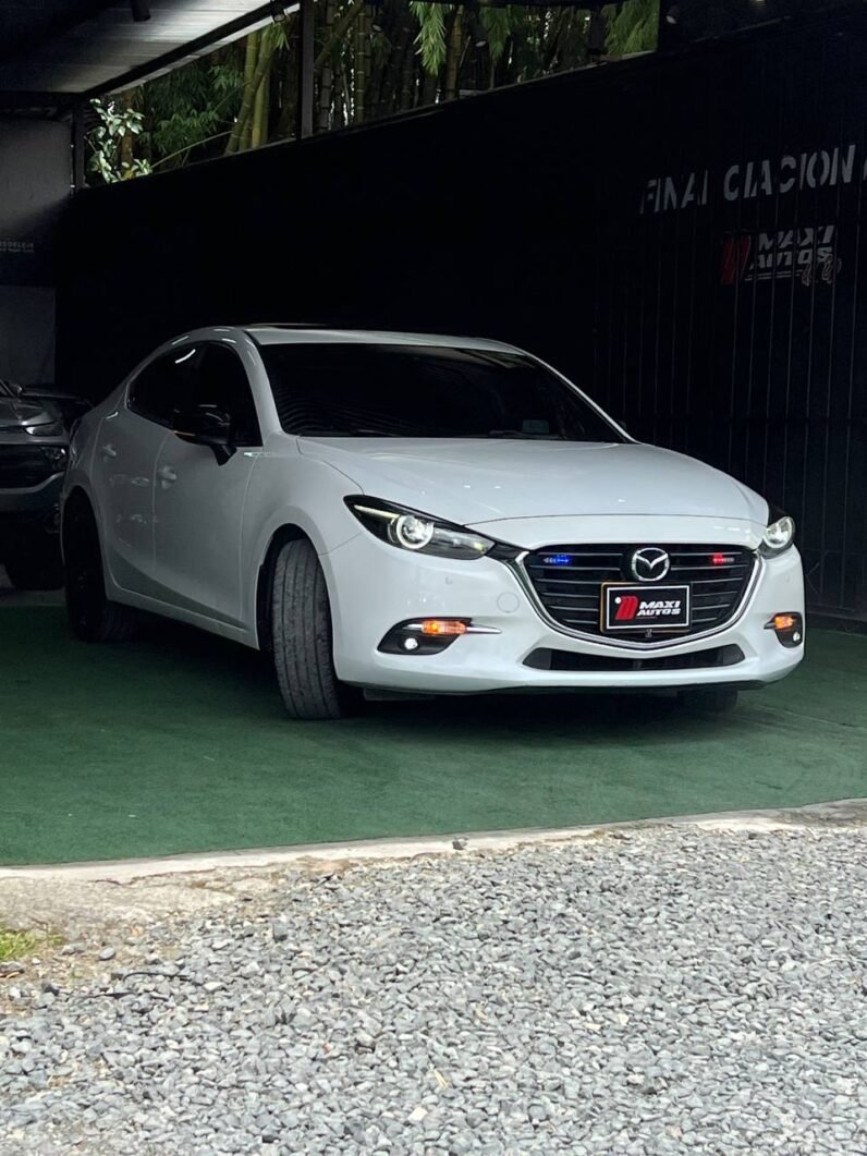 
								MAZDA 3 GRAND TOURING SD full									