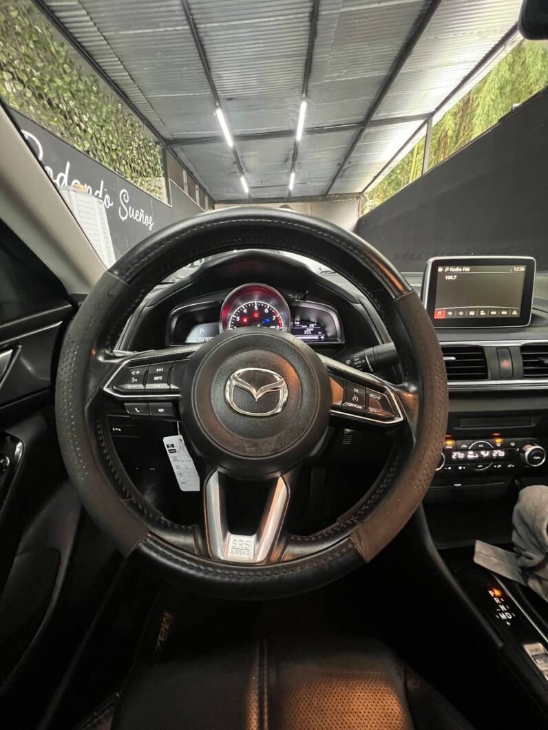 
								MAZDA 3 GRAND TOURING 2.0 AT full									