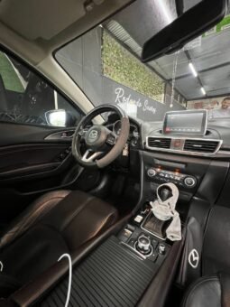 
										MAZDA 3 GRAND TOURING SD full									