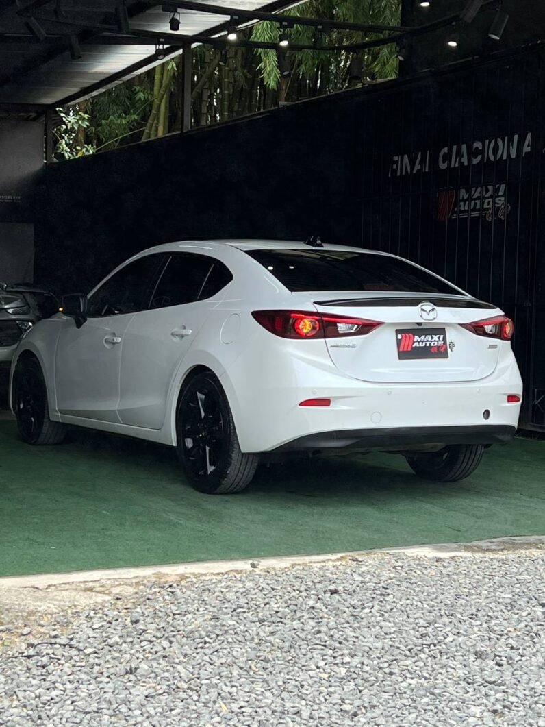 
								MAZDA 3 GRAND TOURING SD full									