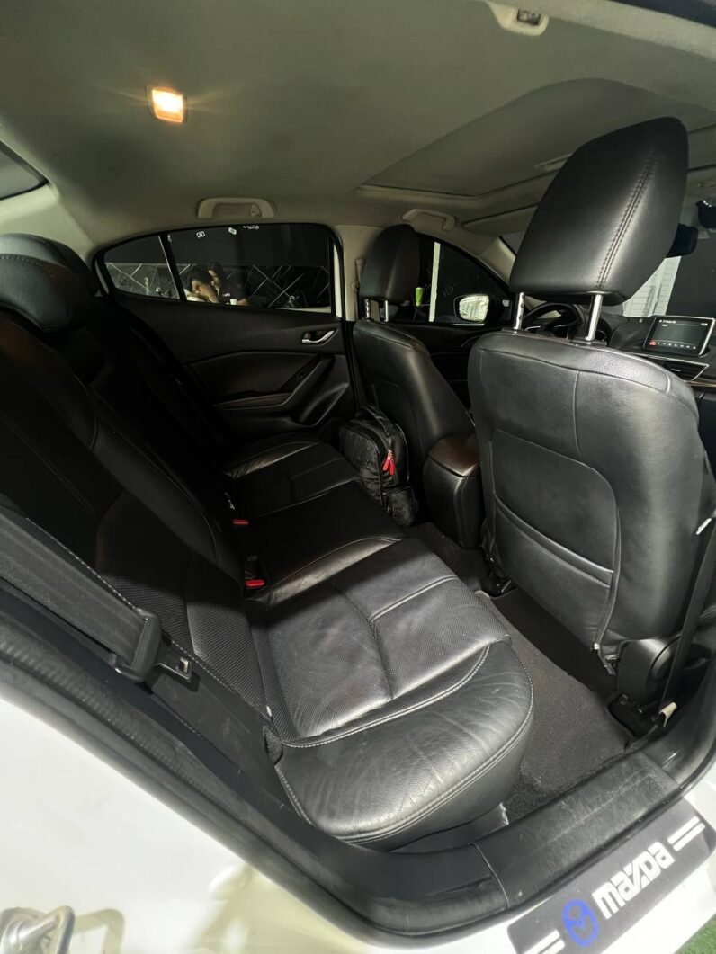 
								MAZDA 3 GRAND TOURING SD full									