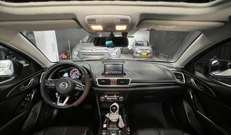 
								MAZDA 3 GRAND TOURING 2.0 AT full									