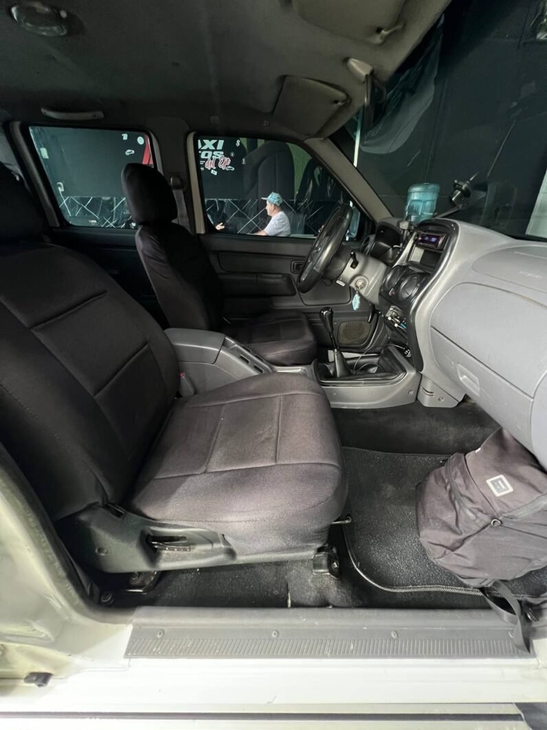 
								NISSAN D22/NP300 2.4L 4X2 DIESEL full									