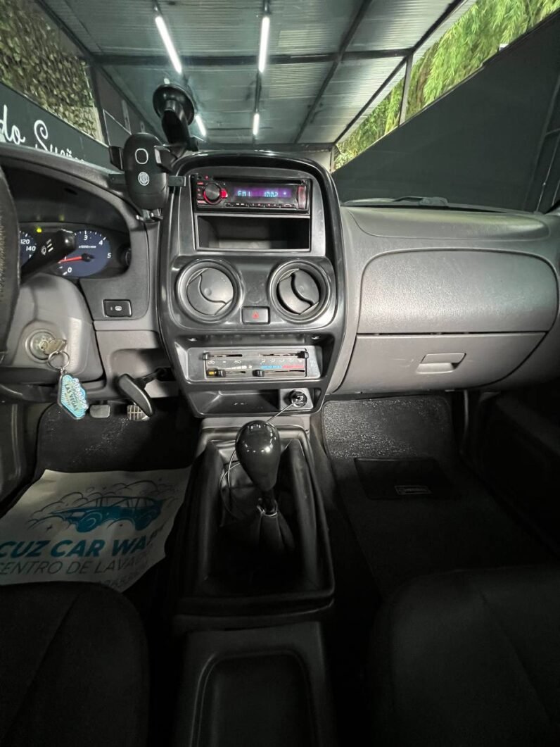 
								NISSAN D22/NP300 2.4L 4X2 DIESEL full									