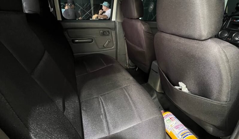 
								NISSAN D22/NP300 2.4L 4X2 DIESEL full									