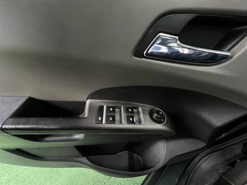 
								CHEVROLET SONIC LT 1.6  AT SEDAN full									