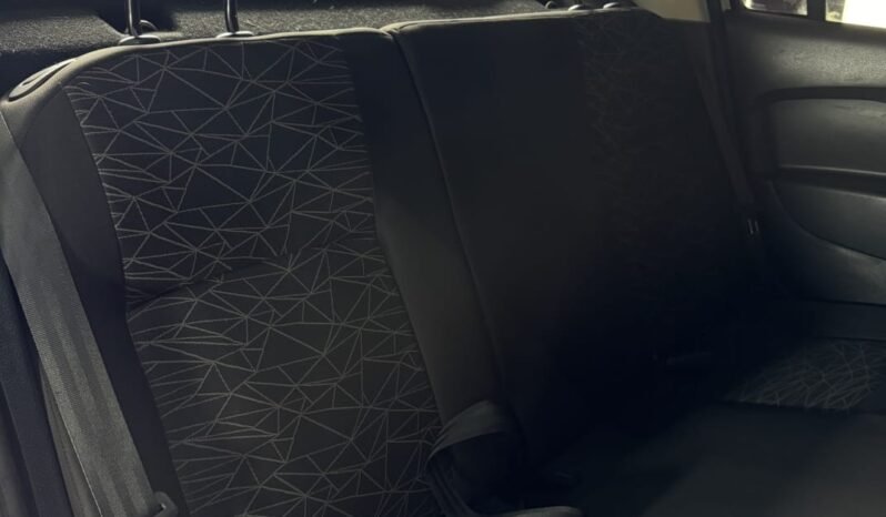 
								RENAULT LOGAN EXPRESSION MT 1.6 full									