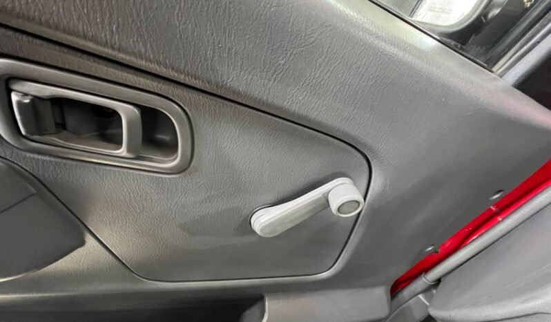 
								NISSAN D22/NP300 2.4L 4X2 GASOLINA full									