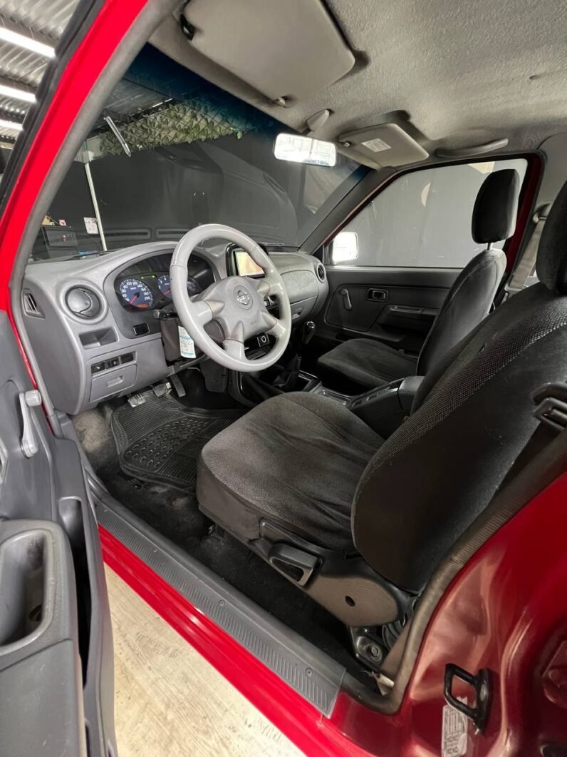 
								NISSAN D22/NP300 2.4L 4X2 GASOLINA full									