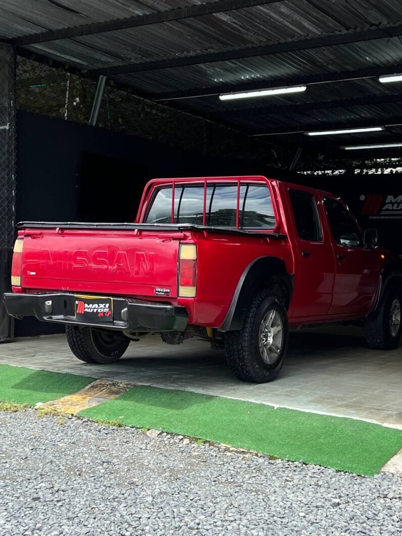 
								NISSAN D22/NP300 2.4L 4X2 GASOLINA full									