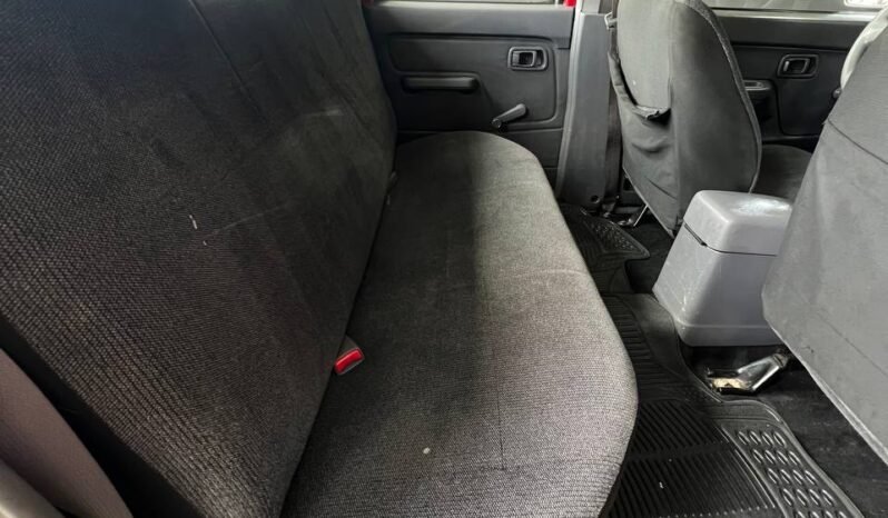 
								NISSAN D22/NP300 2.4L 4X2 GASOLINA full									