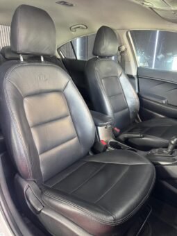 
										KIA CERATO PRO EX 1.6 AT full									