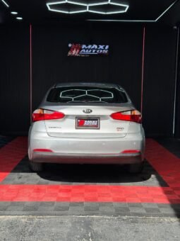 KIA CERATO PRO EX 1.6 AT