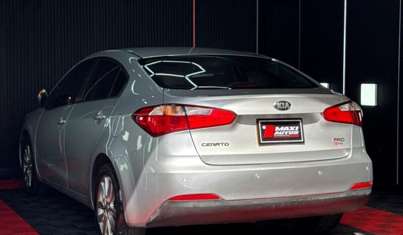 
								KIA CERATO PRO EX 1.6 AT full									