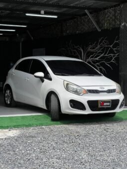 KIA RIO UB EX 1.4 MT