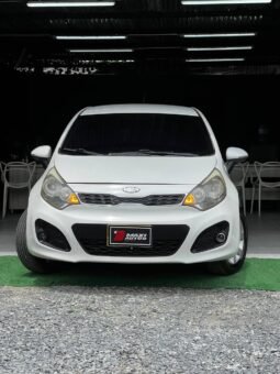 KIA RIO UB EX 1.4 MT
