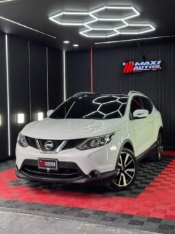 NISSAN QASHQAI EXCLUSIVE AT 4X4 2.0 GASOL