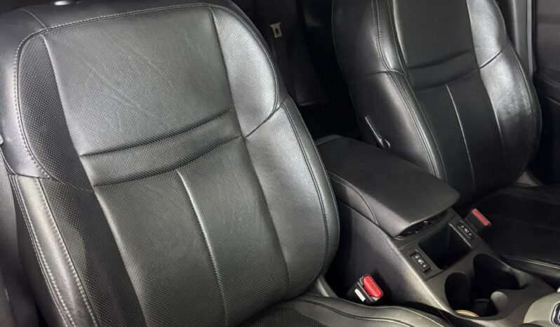 
								NISSAN QASHQAI EXCLUSIVE AT 4X4 2.0 GASOL full									
