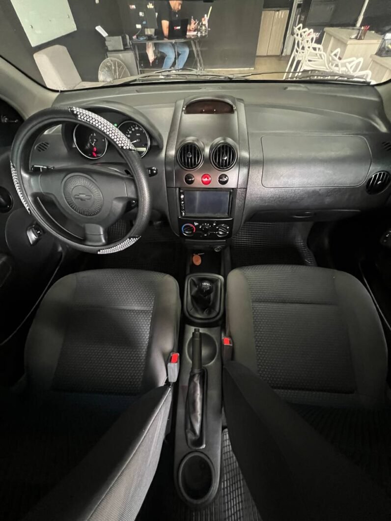 
								CHEVROLET AVEO FAMILY 1.5 MT AA SD full									