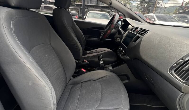 
								KIA RIO UB EX HB 1.4 MT full									